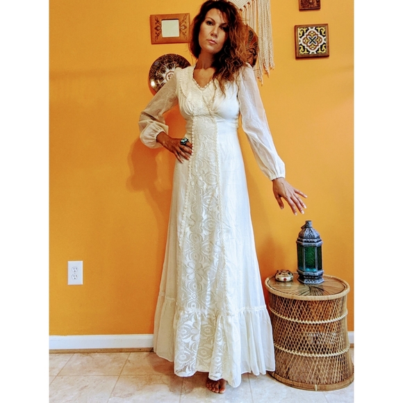 70s Calico lace prairie dress - Picture 4 of 7